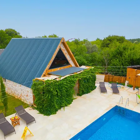Villa Aga Villalari